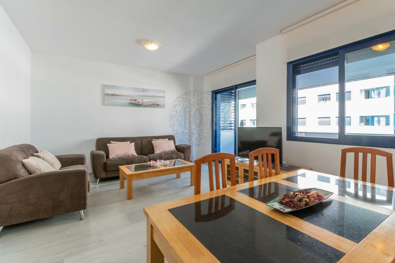 Vista Africa Beach Apartment By Dahlia Group Естепона Екстериор снимка